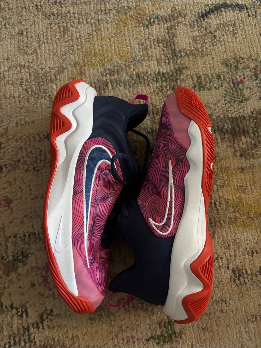 Liam maverick eva Nike 5:5Y shoes